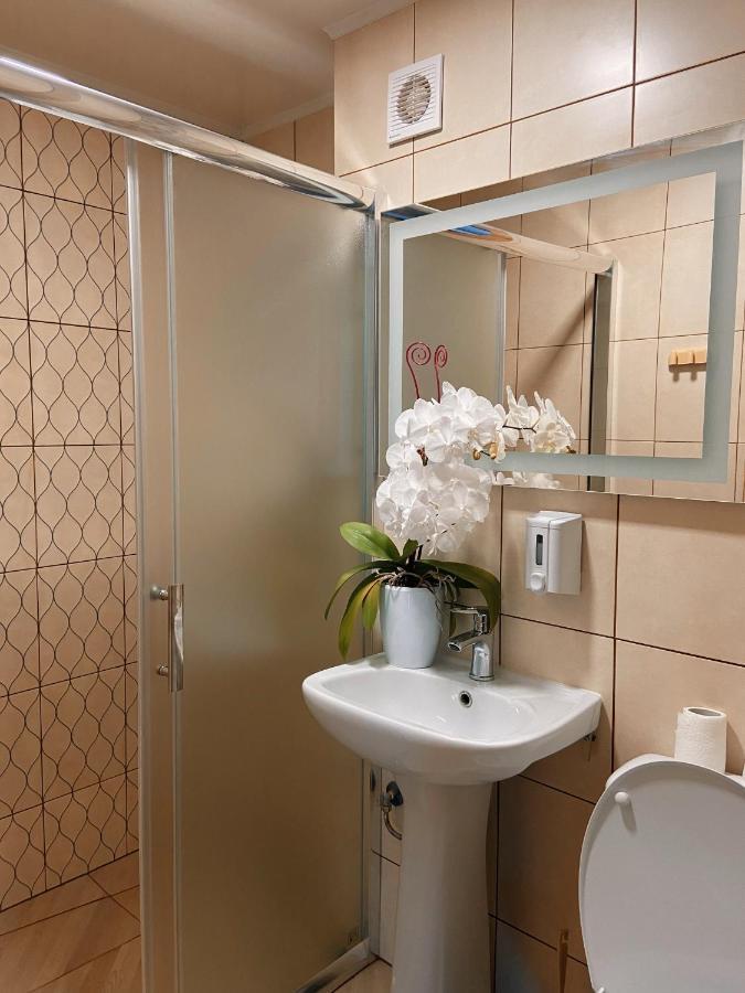 Karpats'kyi Kalejdoskop Hotel Slavske Bagian luar foto
