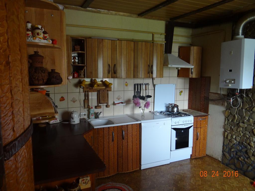 Karpats'kyi Kalejdoskop Hotel Slavske Bagian luar foto
